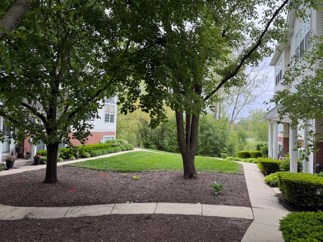 721 Pheasant Trail, St. Charles, IL 60174