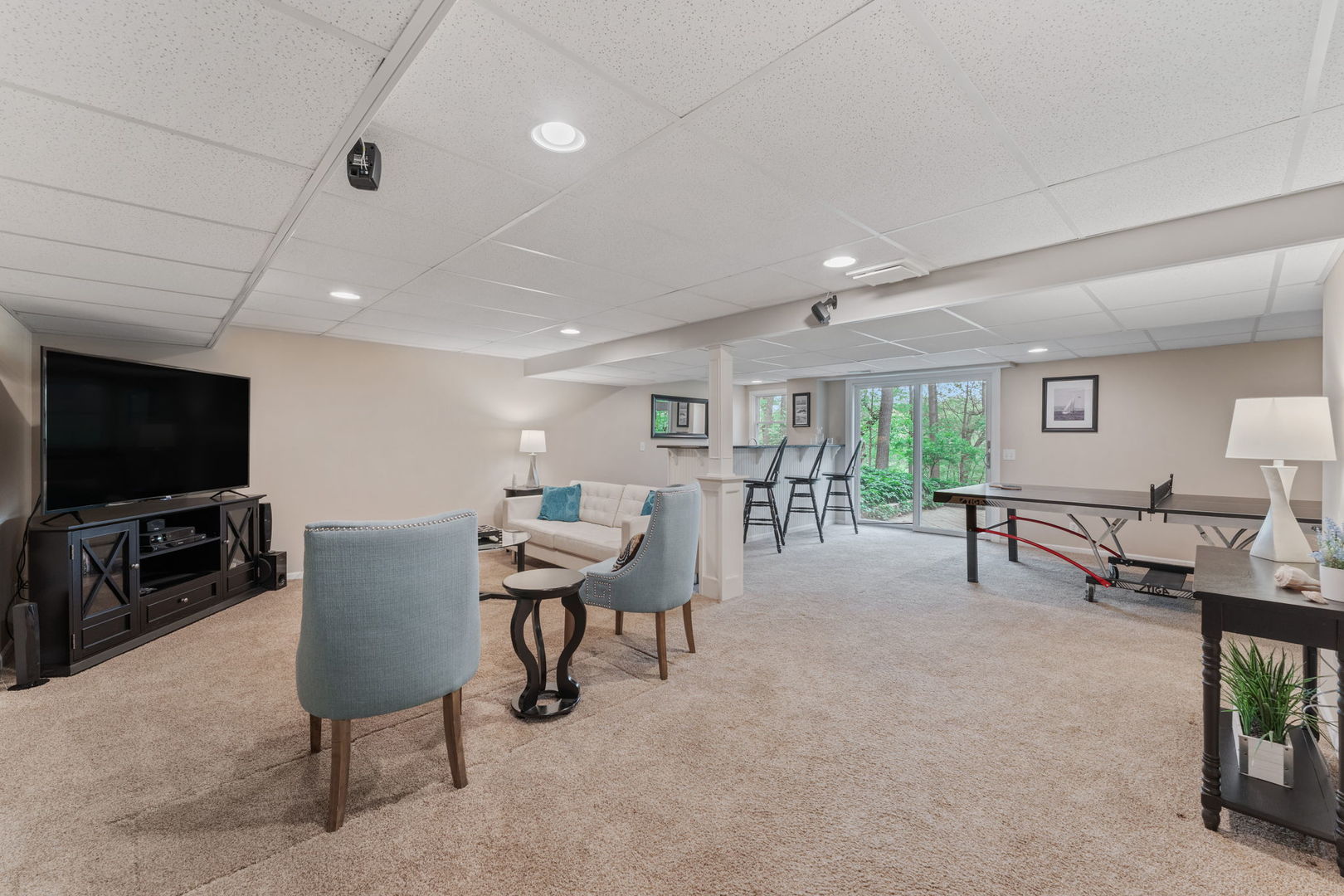 635 Oakview Drive, Algonquin, IL 60102