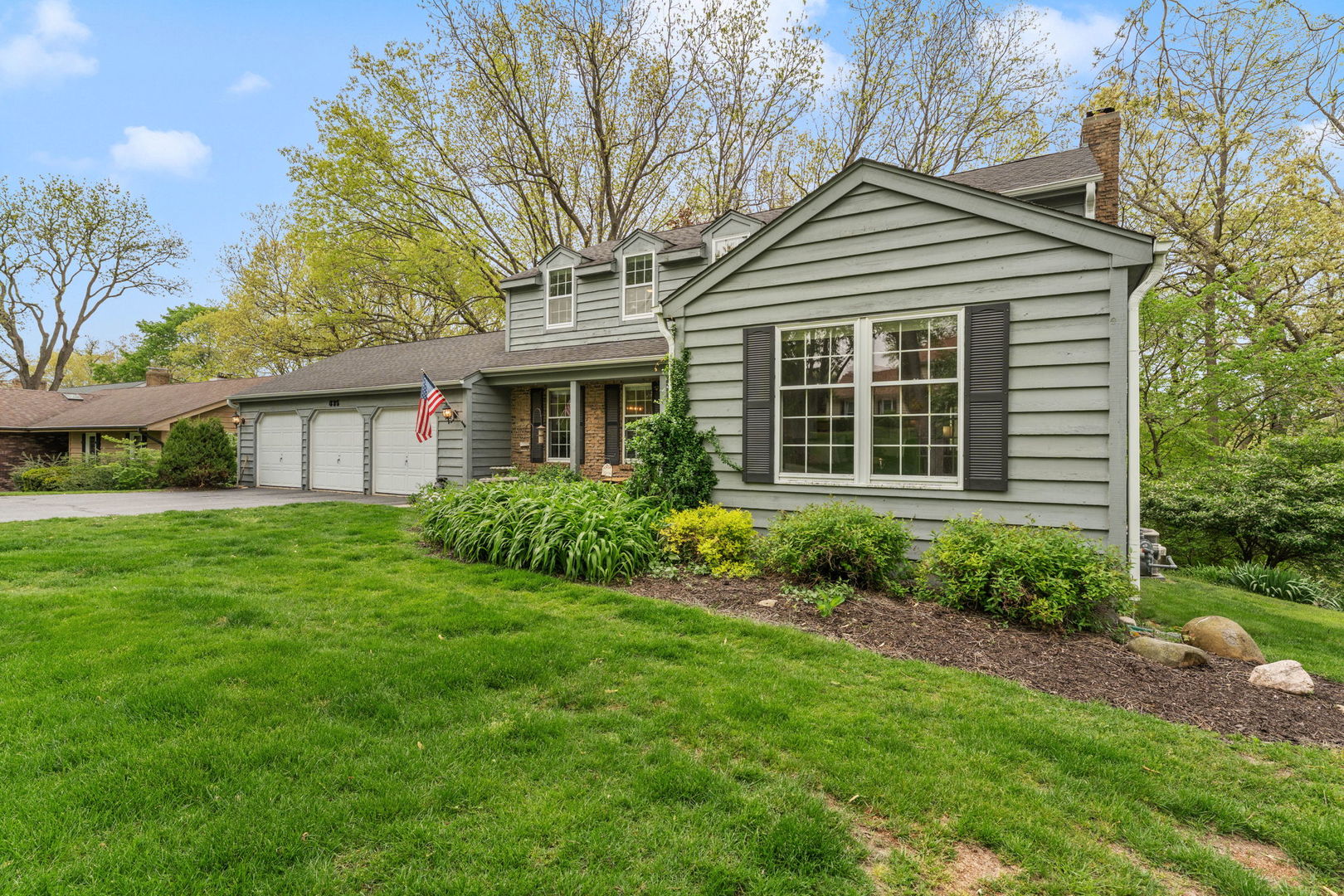 635 Oakview Drive, Algonquin, IL 60102
