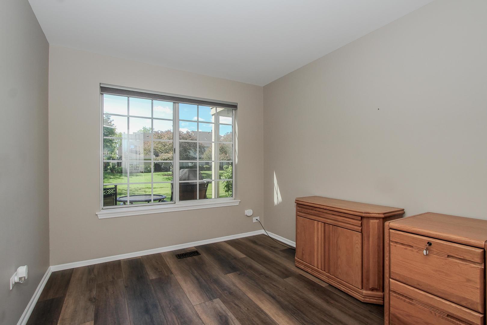 446 Cromwell Circle #1, Bartlett, IL 60103