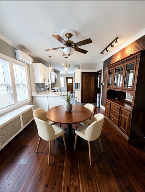 5230 N Liano Avenue, Chicago, IL 60630