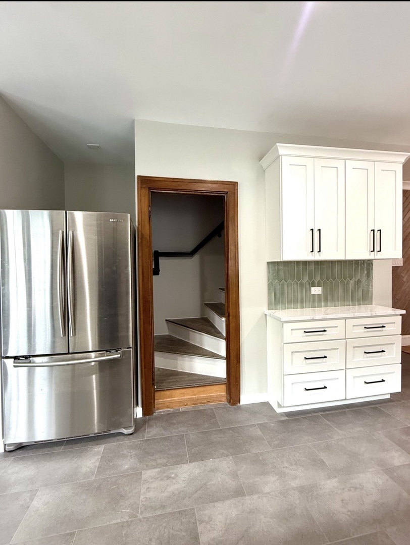5230 N Liano Avenue, Chicago, IL 60630