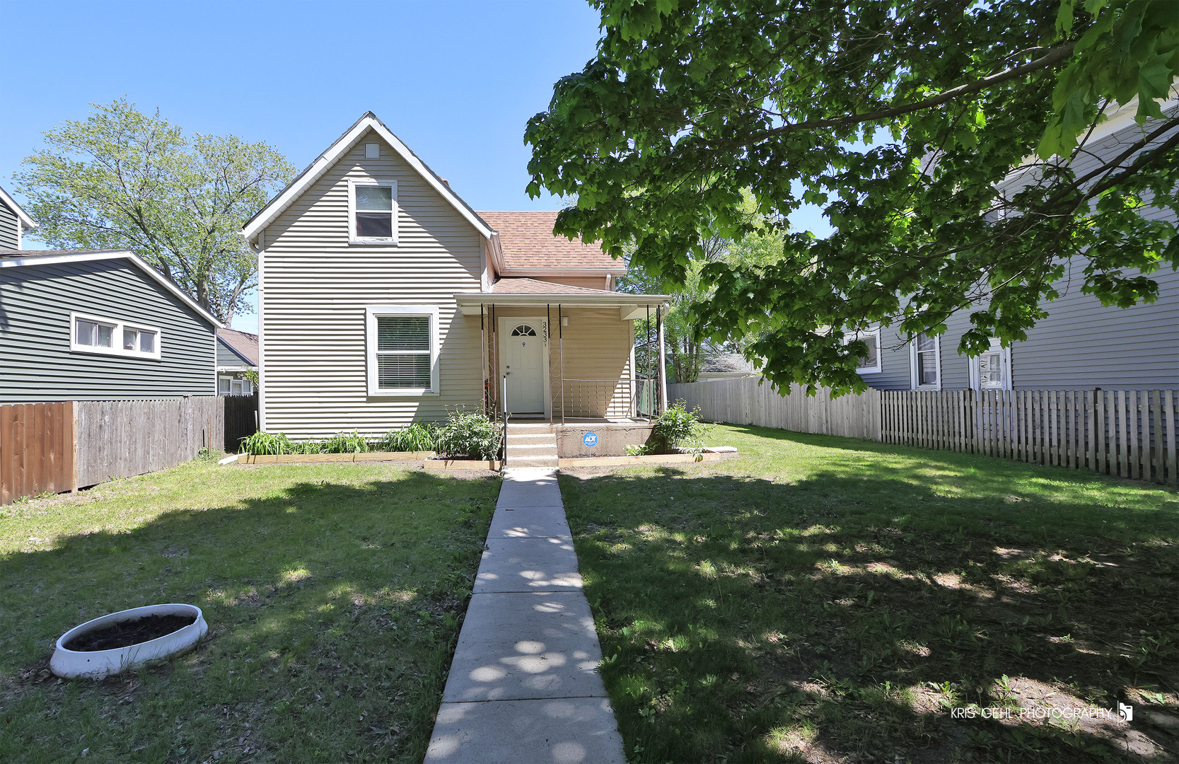3233 Elisha Avenue, Zion, IL 60099