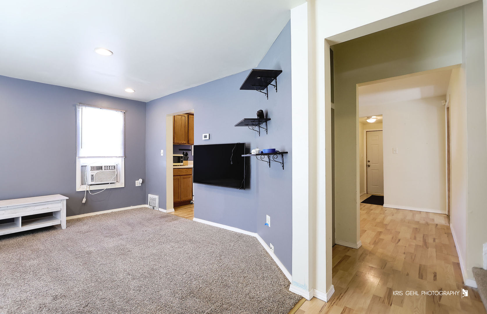 3233 Elisha Avenue, Zion, IL 60099