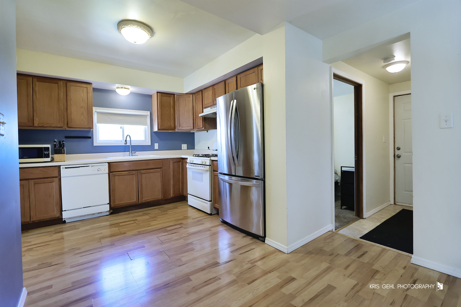 3233 Elisha Avenue, Zion, IL 60099