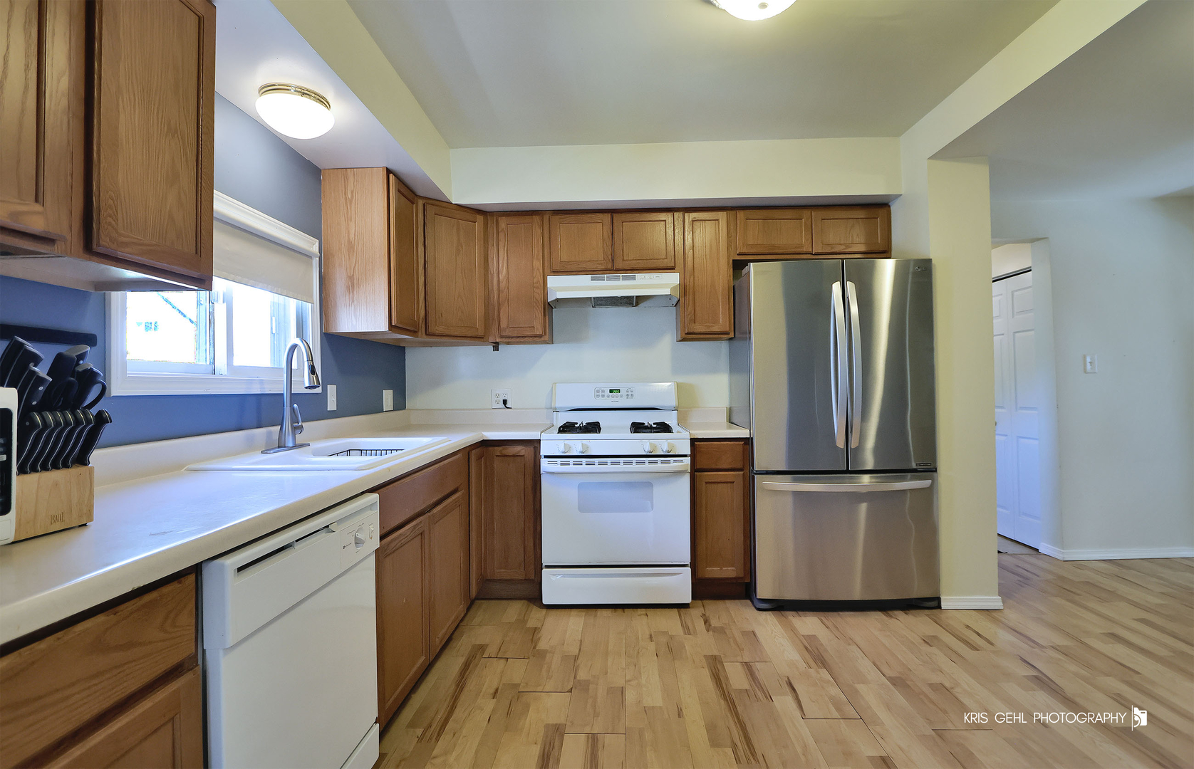 3233 Elisha Avenue, Zion, IL 60099