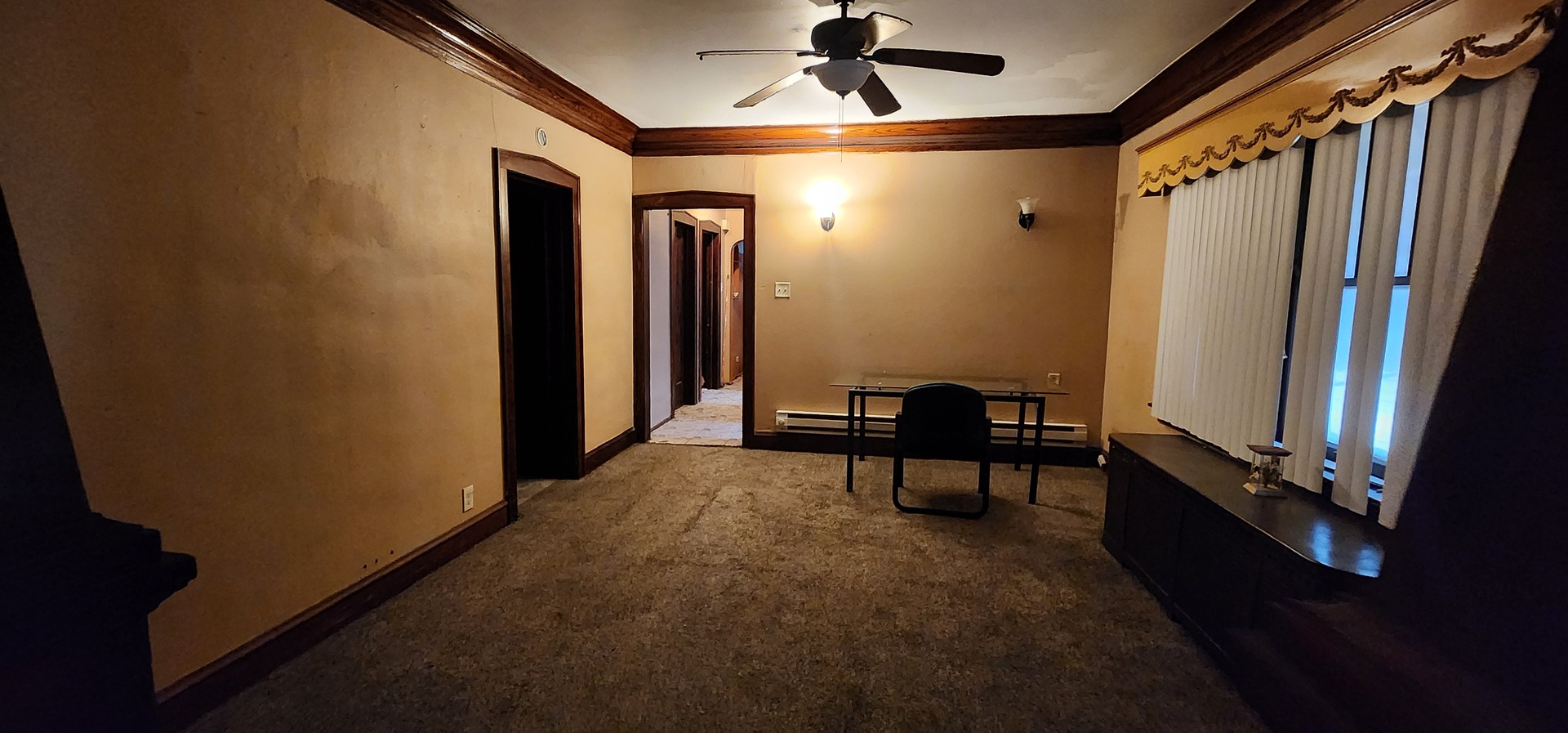 8443 S Manistee Avenue, Chicago, IL 60617