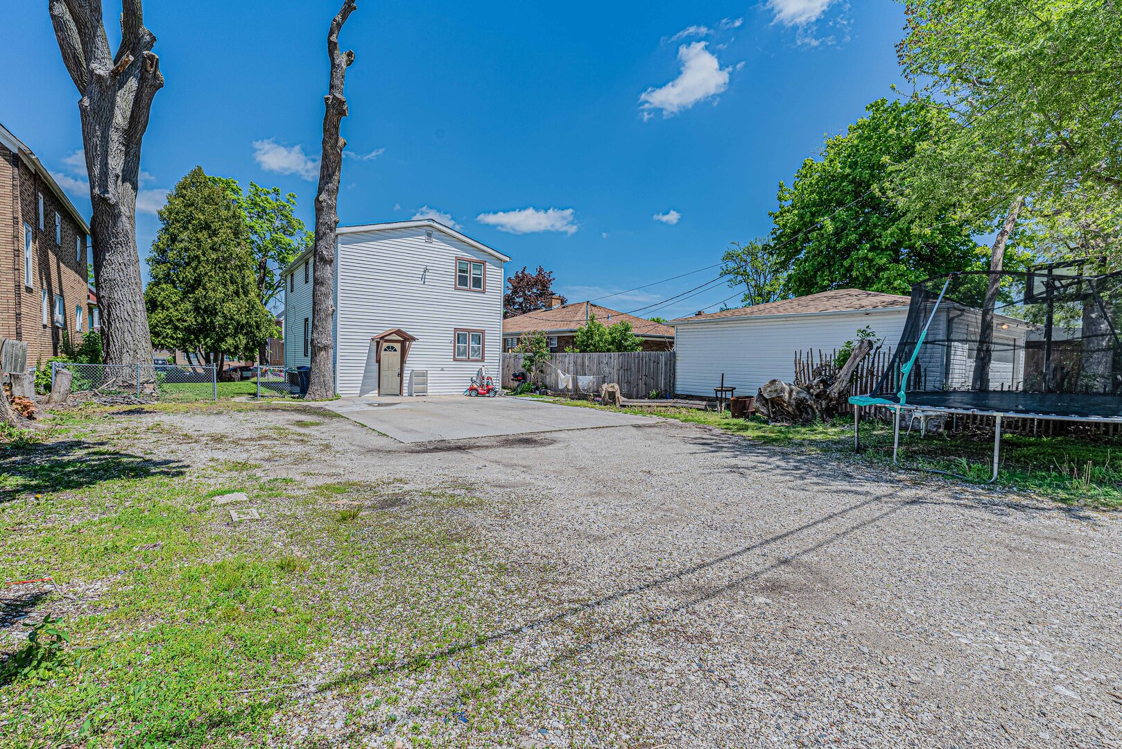 805 Audrey Nixon Boulevard, North Chicago, IL 60064
