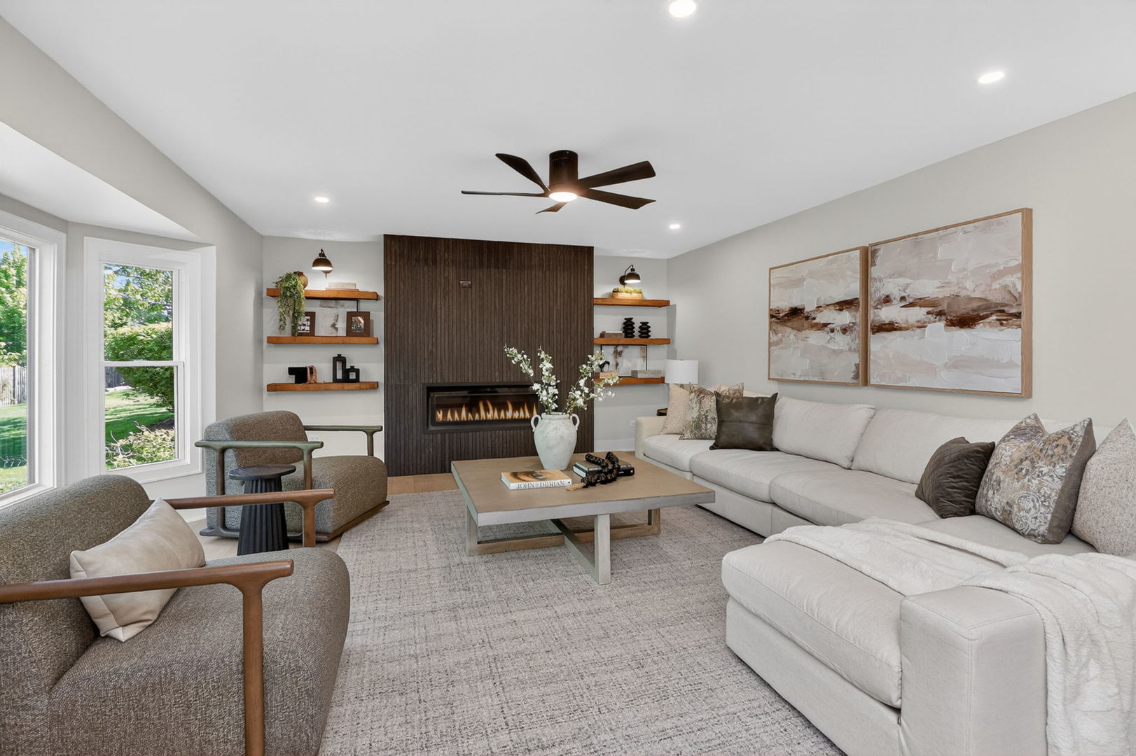 2604 Newport Drive, Naperville, IL 60565