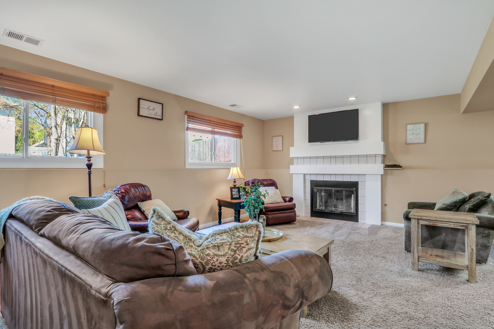 130 Lisk Drive, Hainesville, IL 60030