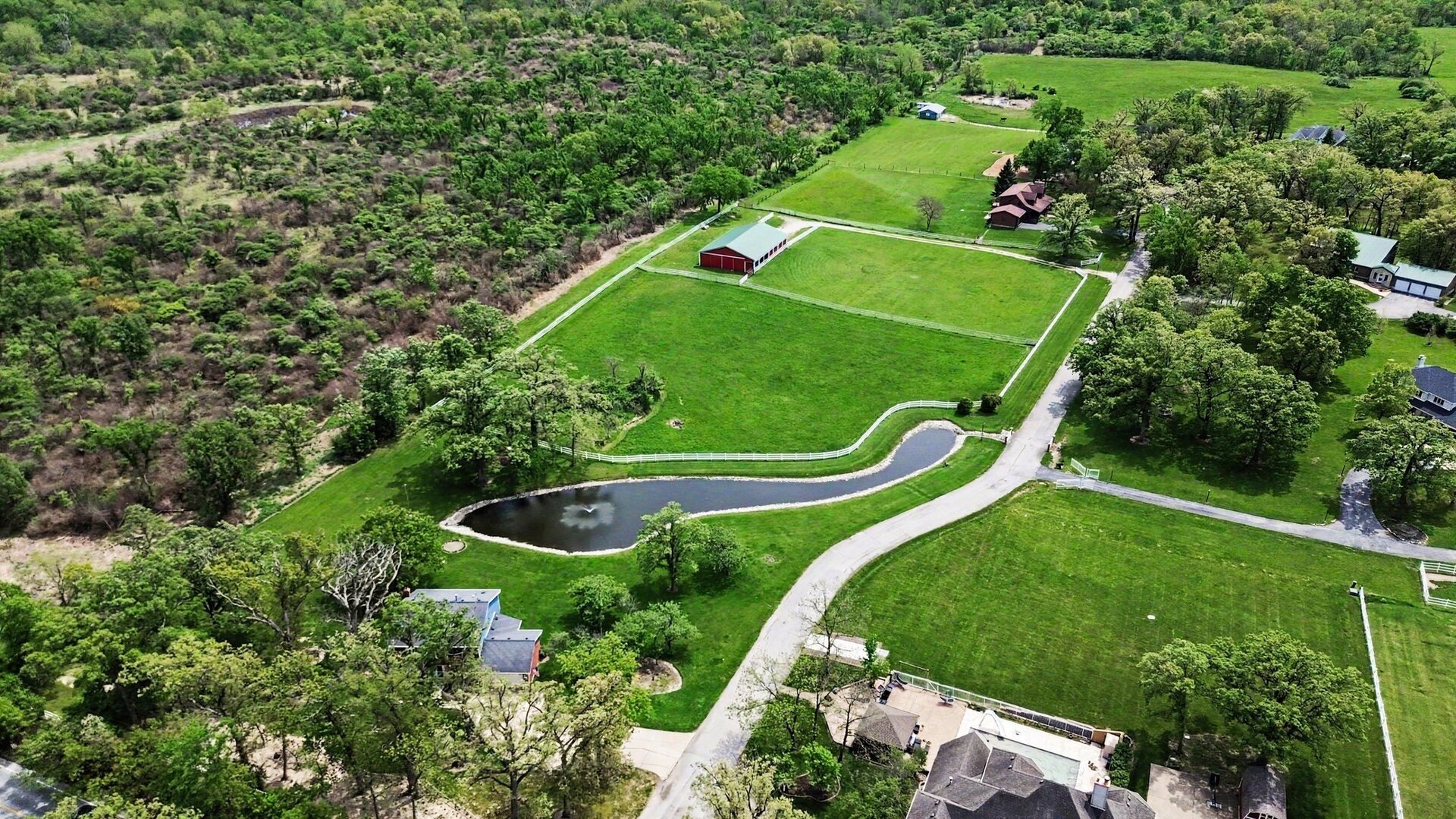 23115 S Hidden Lake Trail, Crete, IL 60417