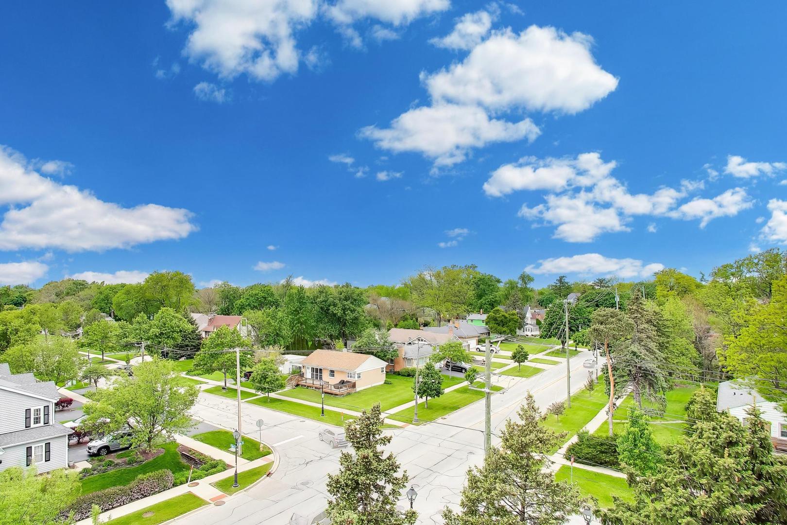 33 N Main Street #5B, Lombard, IL 60148