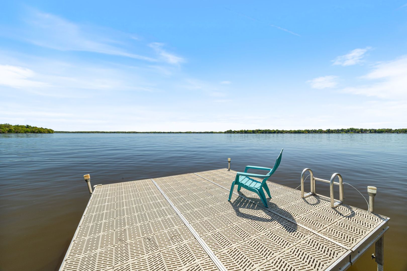 107 Hillside Court, Fox Lake, IL 60020