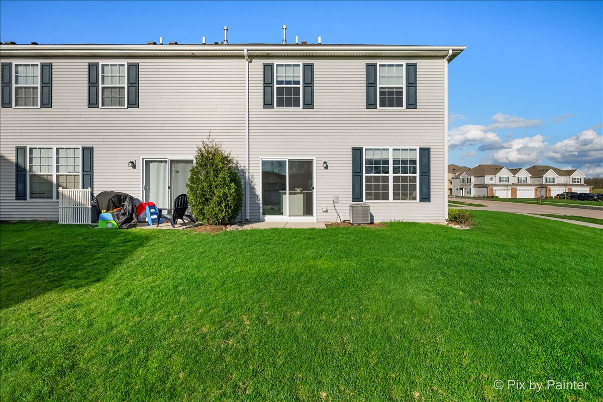 8508 Stillwater Road, Wonder Lake, IL 60097