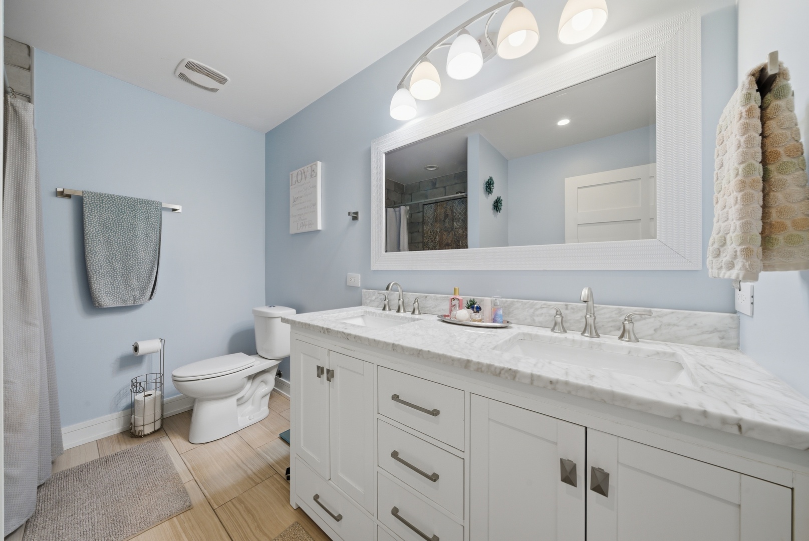 9143 W 92 Street, Hickory Hills, IL 60457