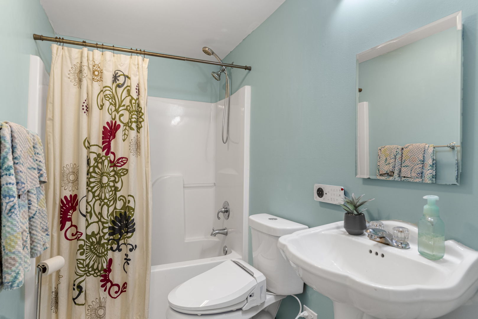 31696 N Borre Drive, Lakemoor, IL 60051