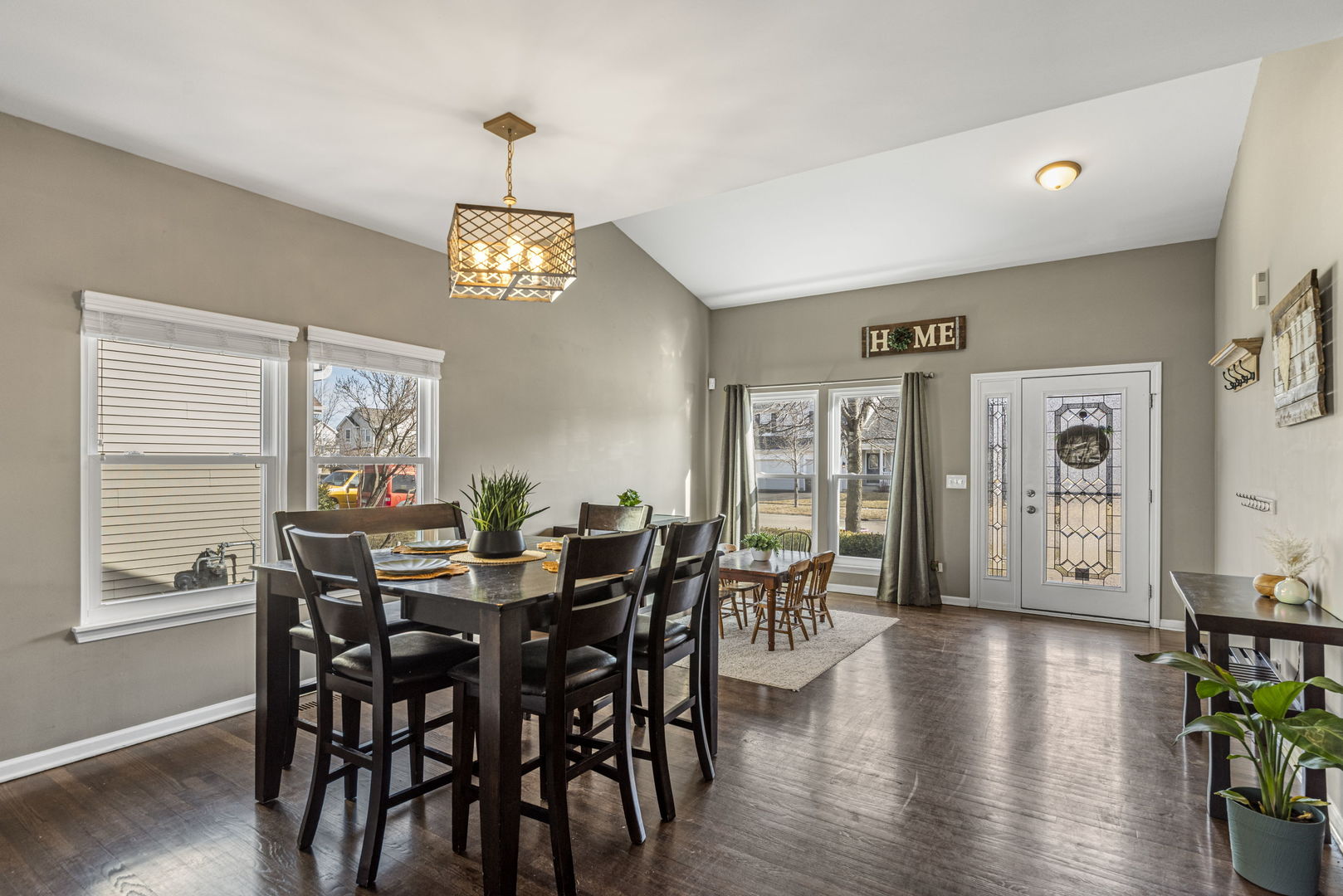 31696 N Borre Drive, Lakemoor, IL 60051