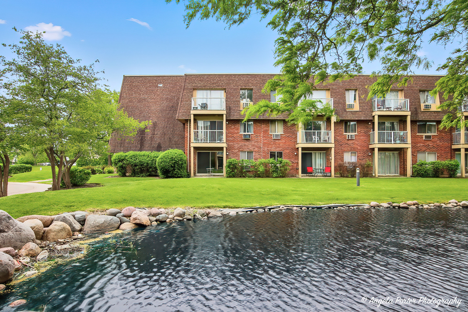 6 Villa Verde Drive #110, Buffalo Grove, IL 60089