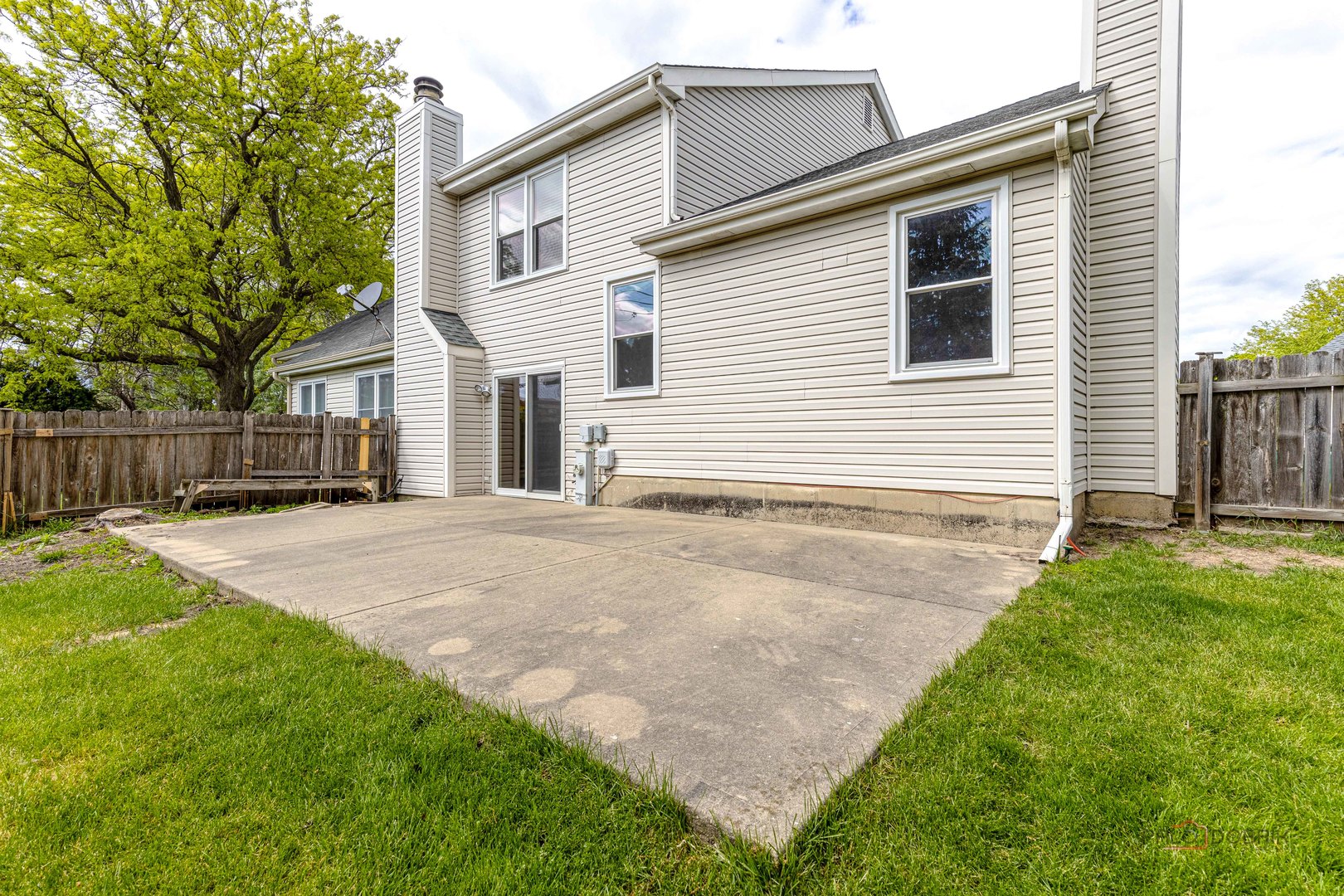 125 PAULINE Avenue, Buffalo Grove, IL 60089