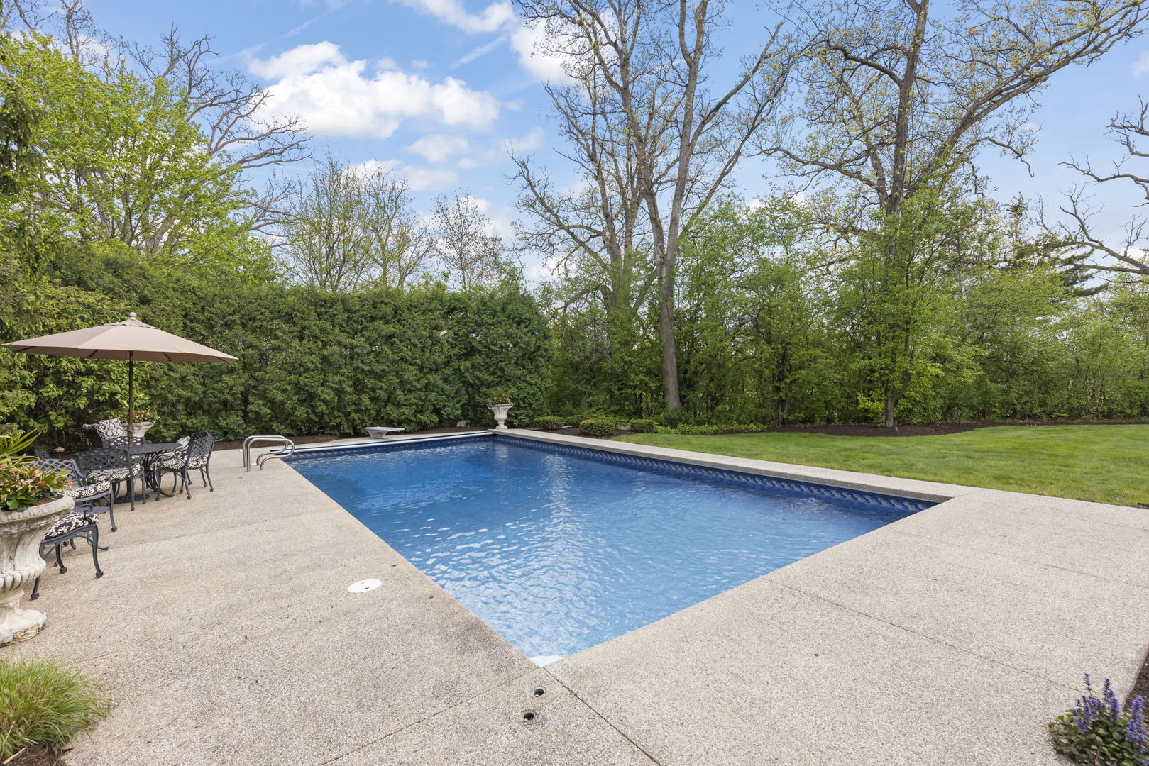 1S370 Winfield Road, Wheaton, IL 60189