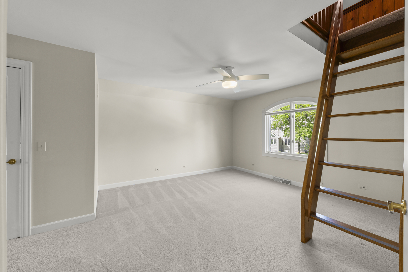 1S370 Winfield Road, Wheaton, IL 60189