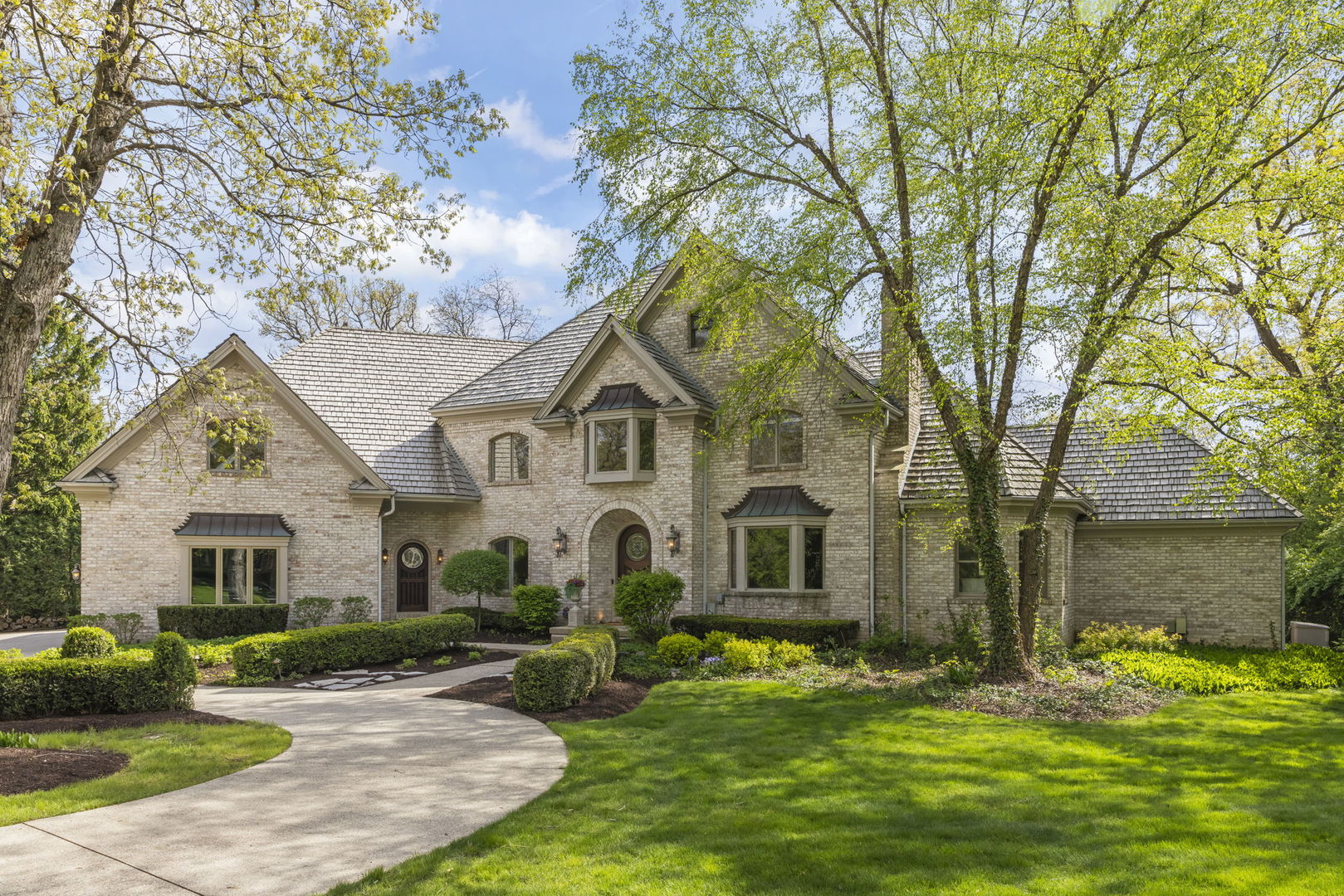 1S370 Winfield Road, Wheaton, IL 60189