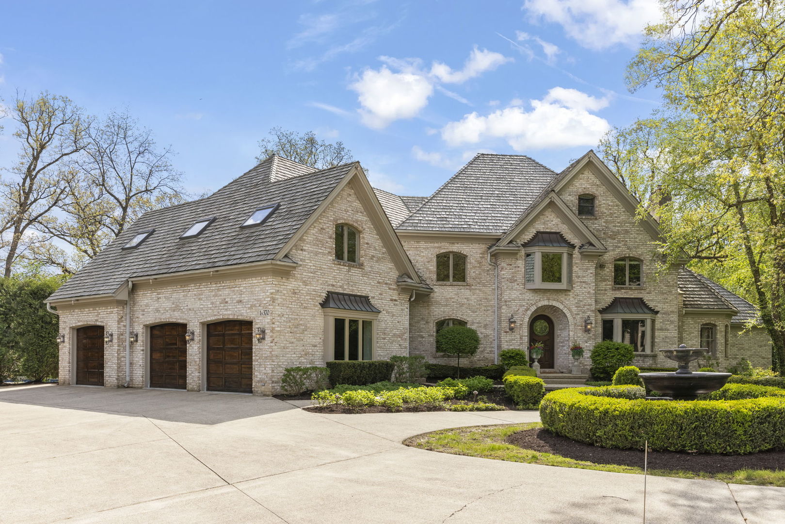 1S370 Winfield Road, Wheaton, IL 60189