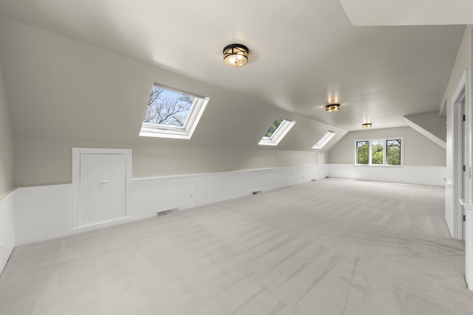 1S370 Winfield Road, Wheaton, IL 60189