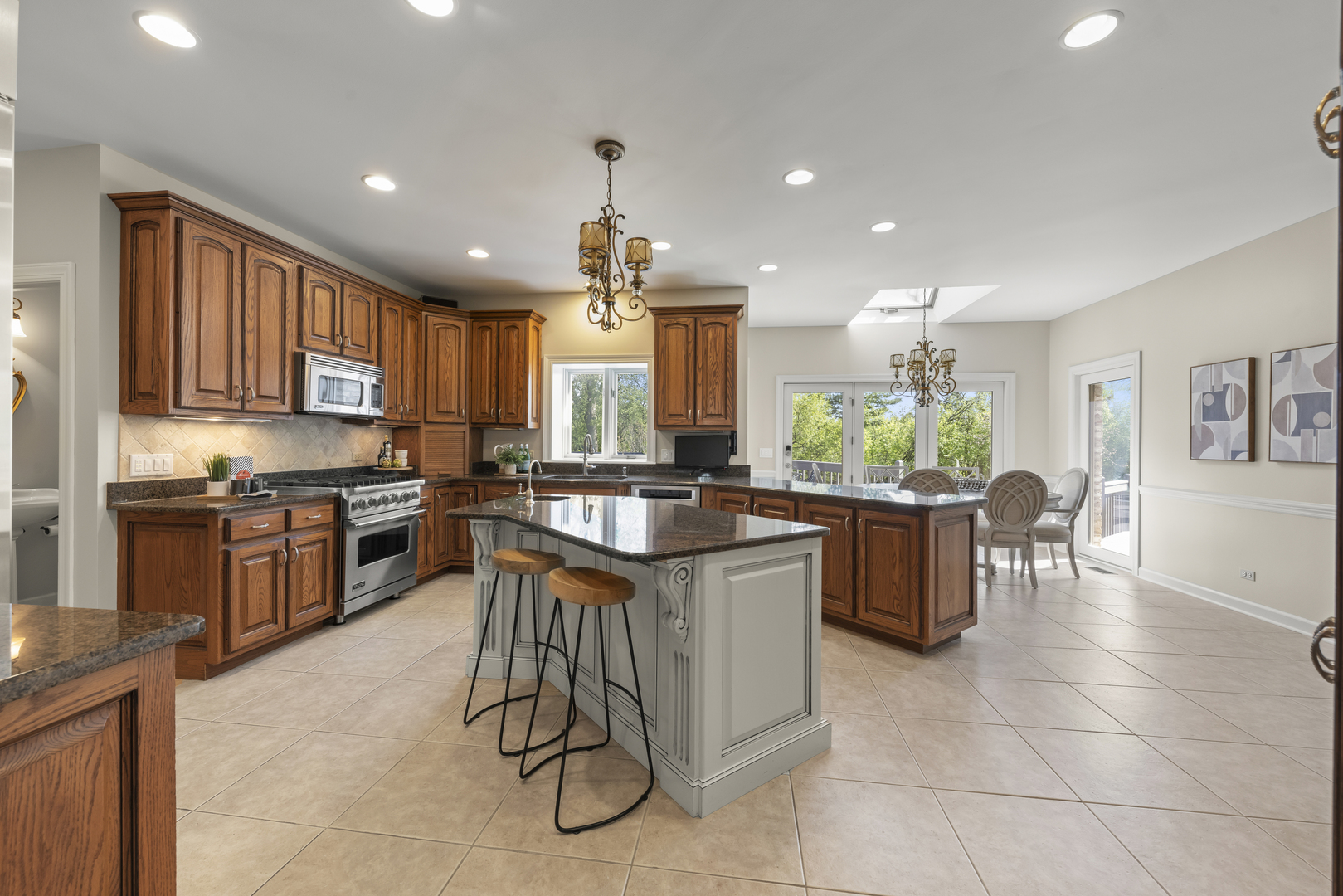 1S370 Winfield Road, Wheaton, IL 60189