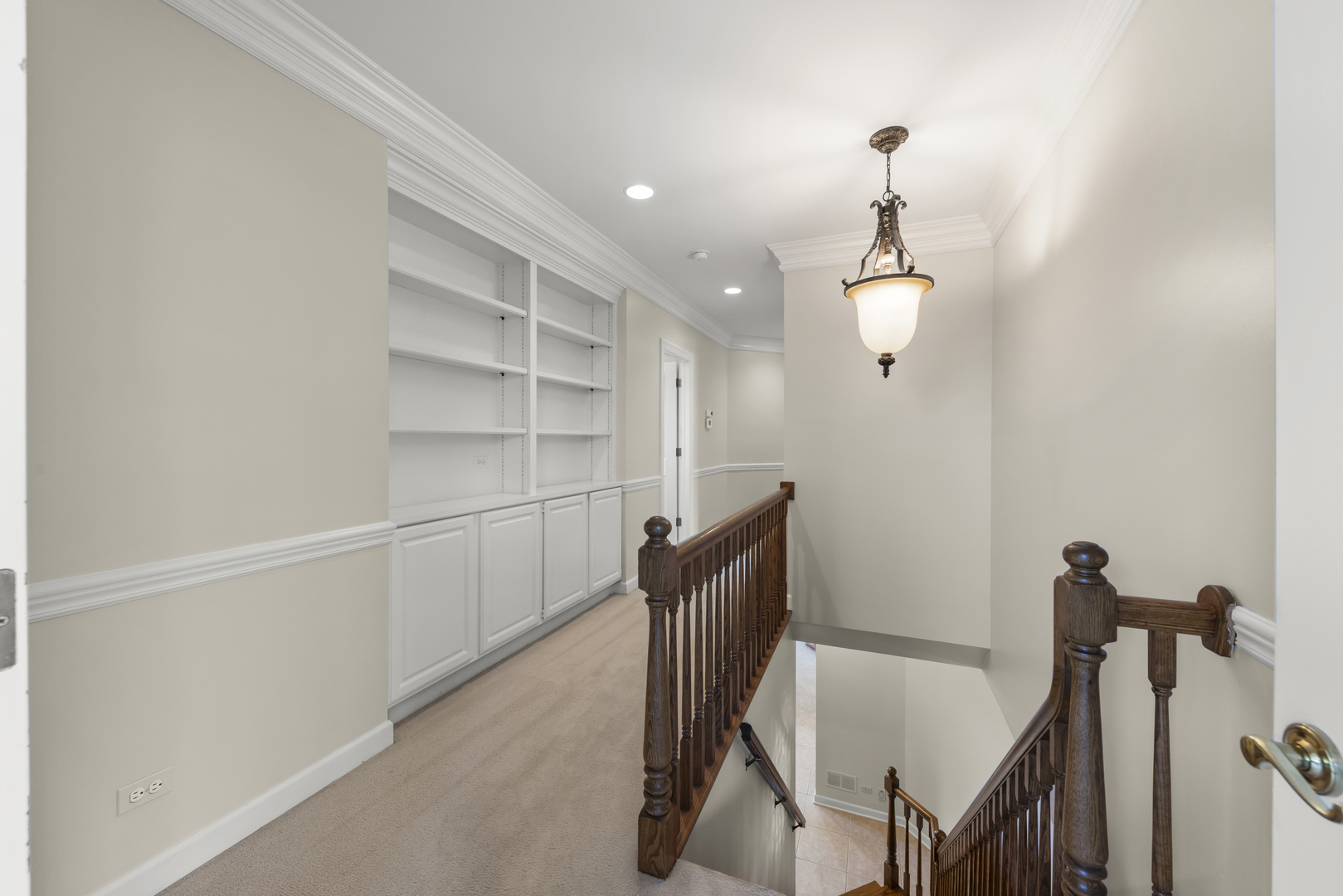 1S370 Winfield Road, Wheaton, IL 60189