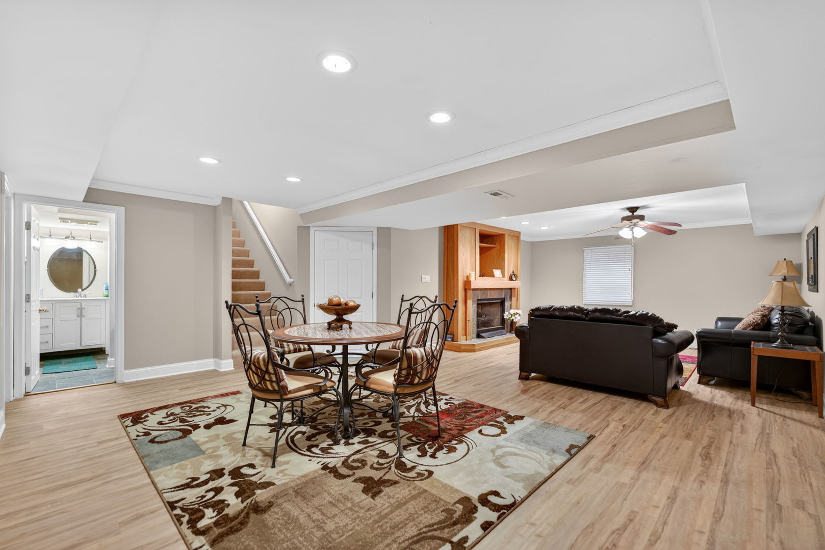 201 Tulip Circle, Island Lake, IL 60042