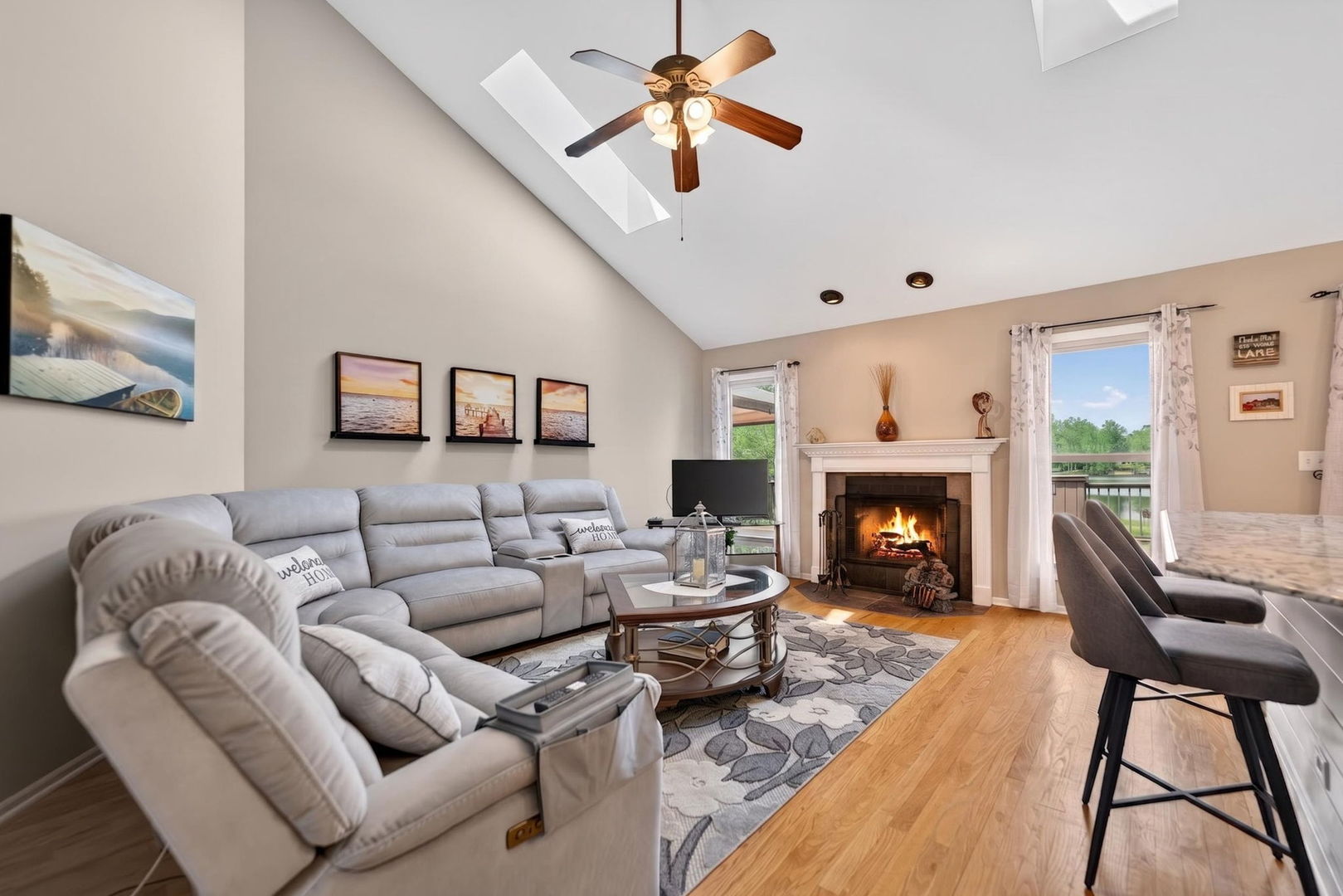 201 Tulip Circle, Island Lake, IL 60042
