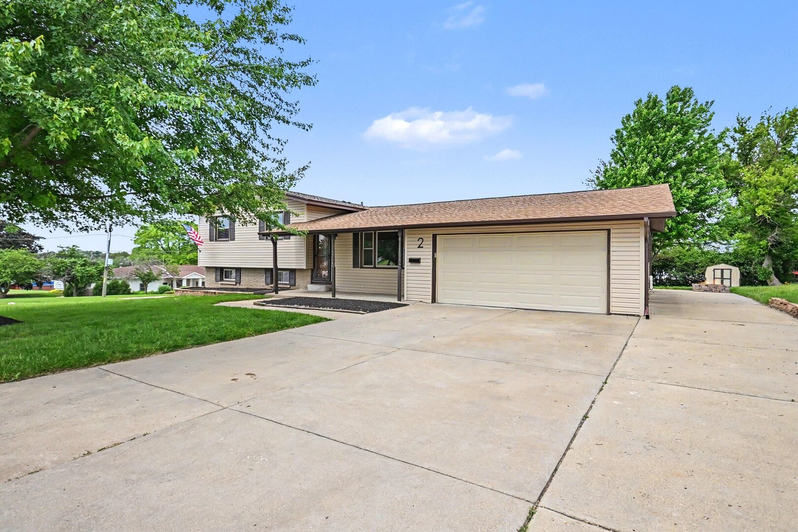 2 Briarcliff Road, Montgomery, IL 60538