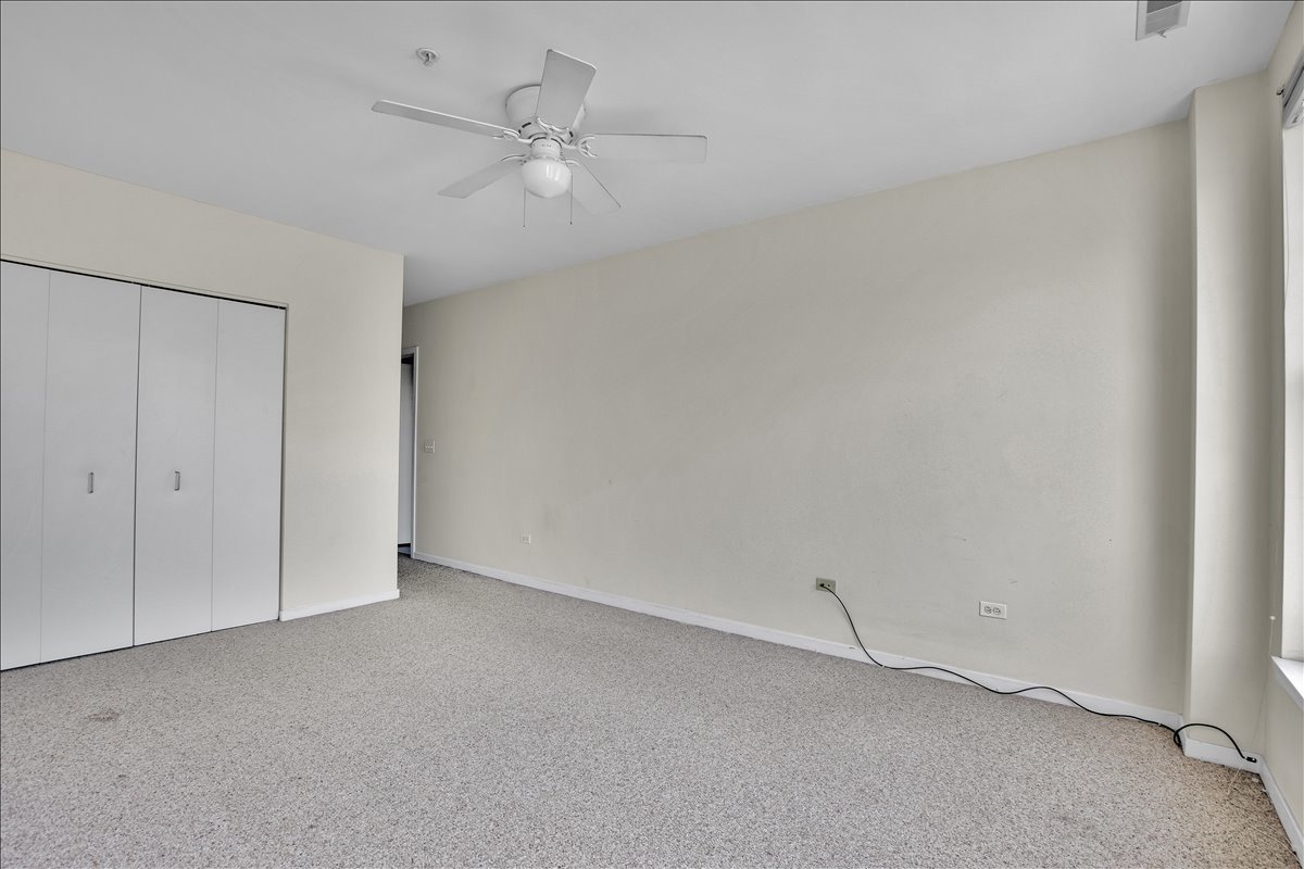 7243 MADISON Street #211, Forest Park, IL 60130