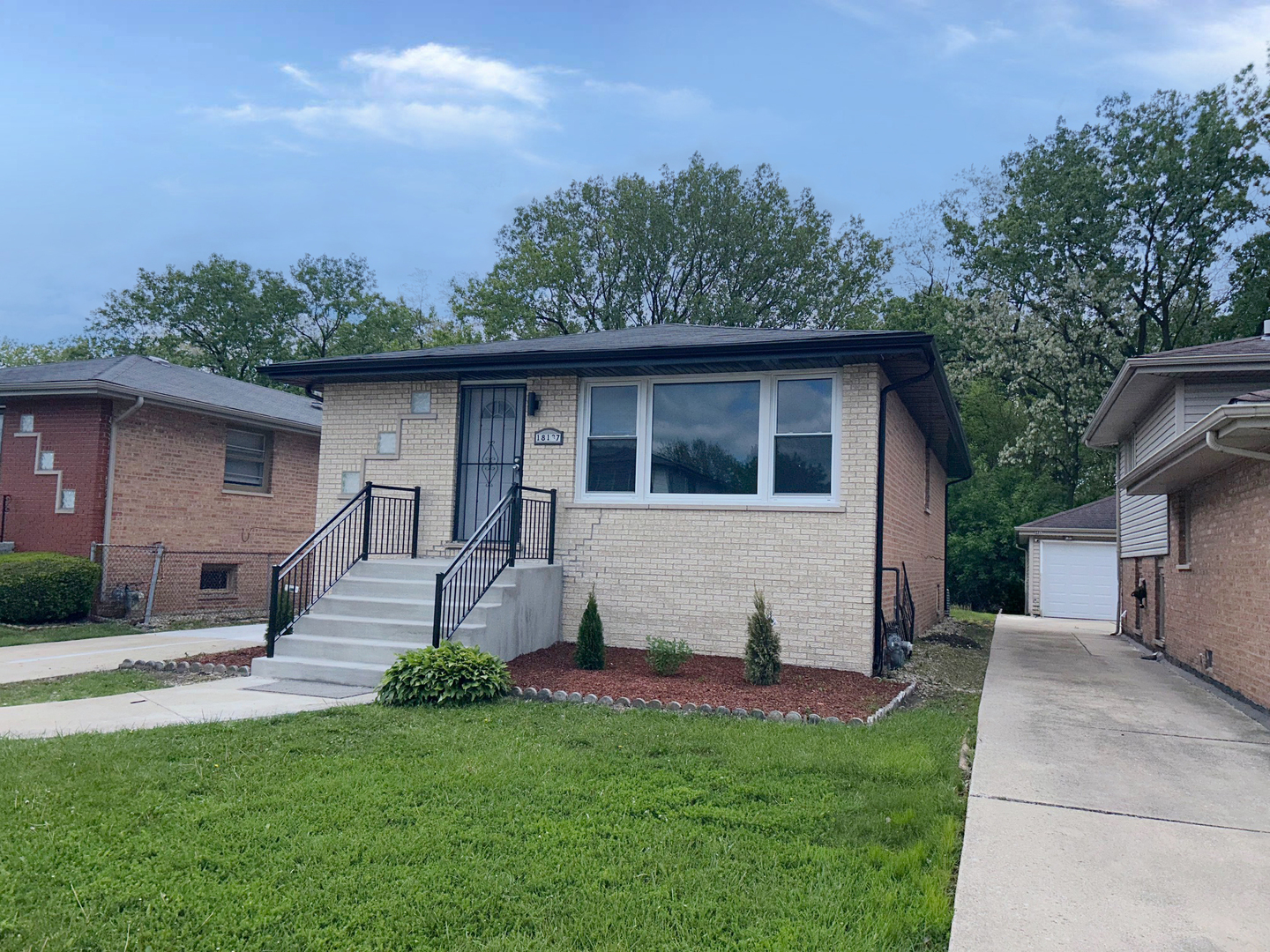 18137 Ravisloe Terrace, Country Club Hills, IL 60478