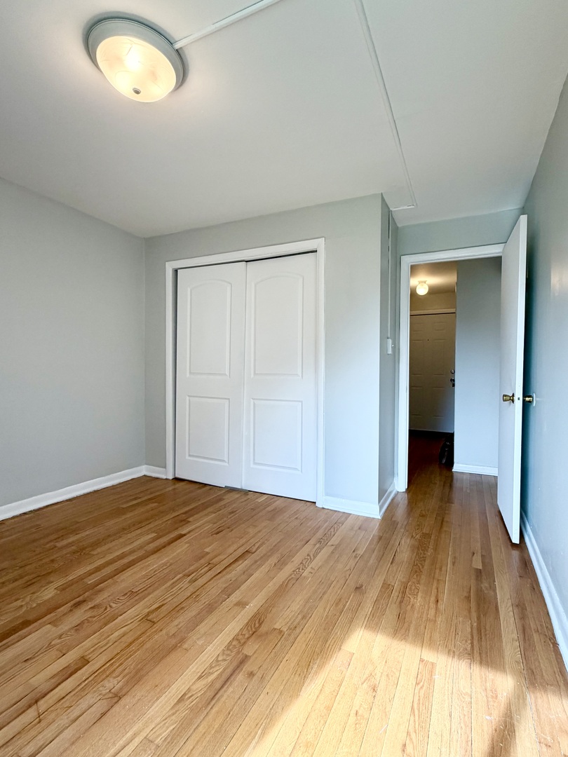 605 N WOLF Road #8E, Hillside, IL 60162