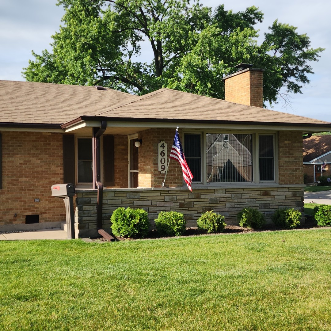 4609 W 115th Place, Alsip, IL 60803