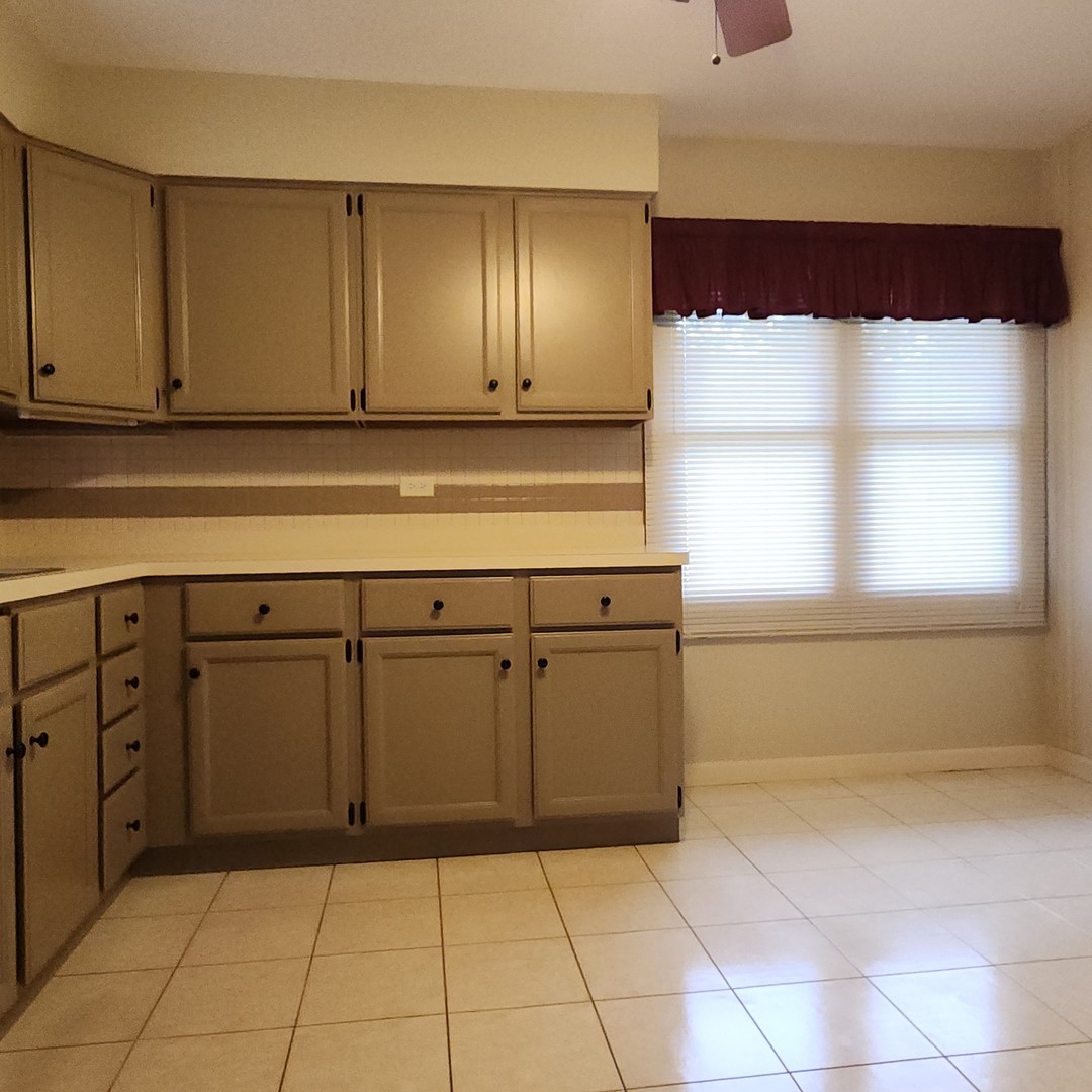 4609 W 115th Place, Alsip, IL 60803