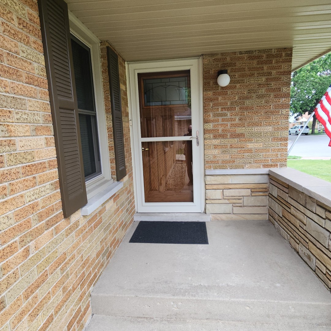 4609 W 115th Place, Alsip, IL 60803