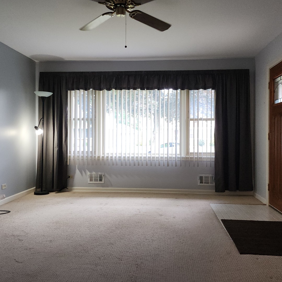 4609 W 115th Place, Alsip, IL 60803