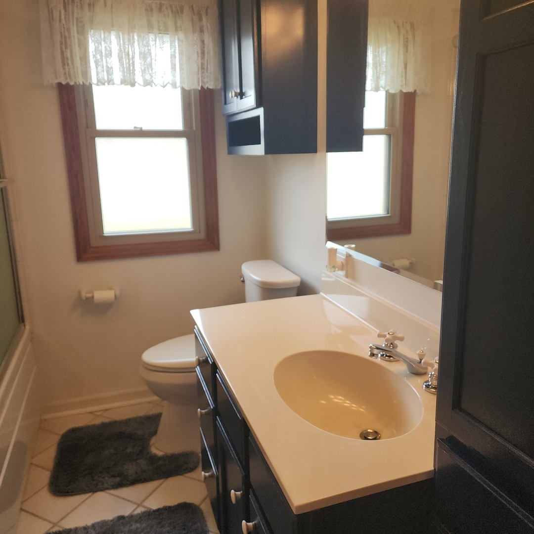 4609 W 115th Place, Alsip, IL 60803