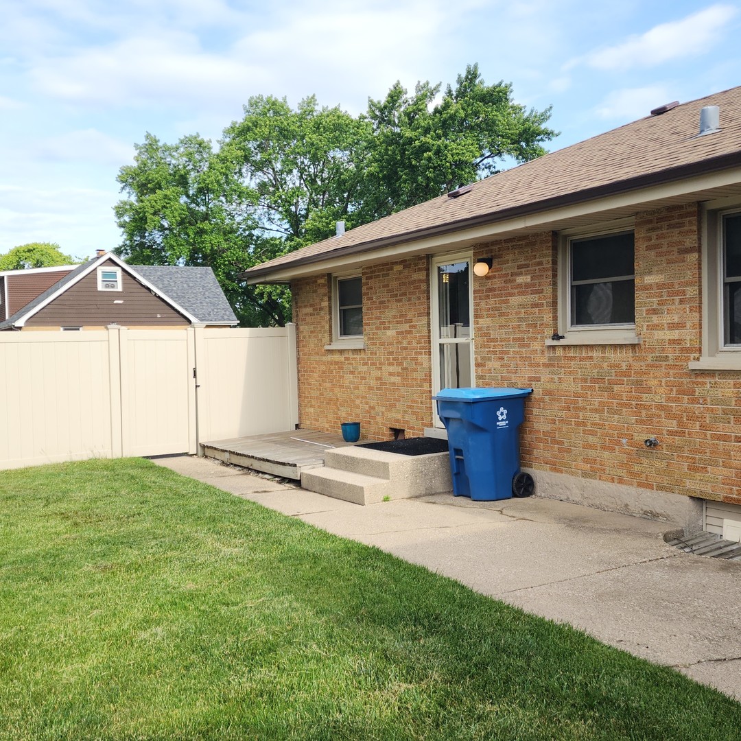 4609 W 115th Place, Alsip, IL 60803