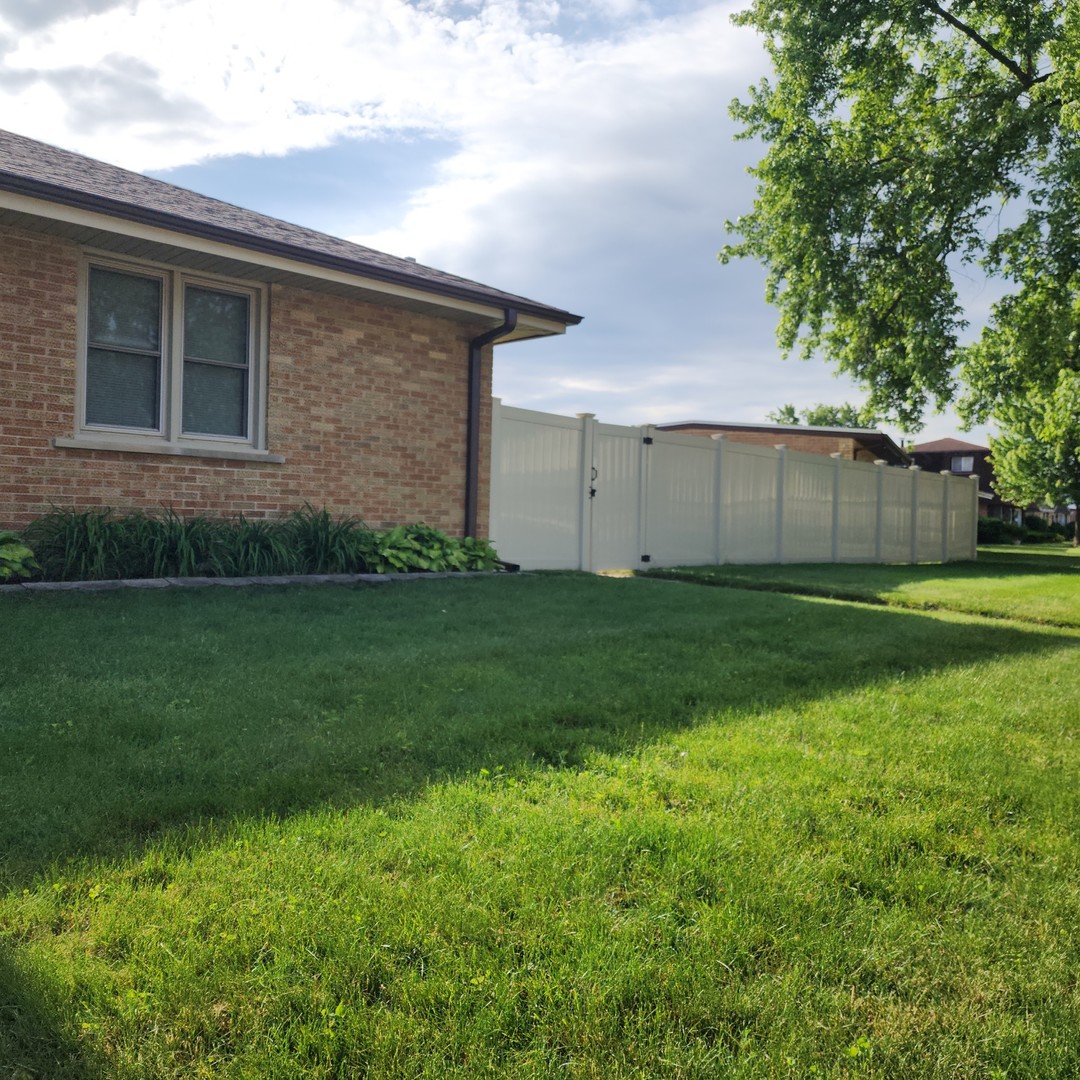 4609 W 115th Place, Alsip, IL 60803