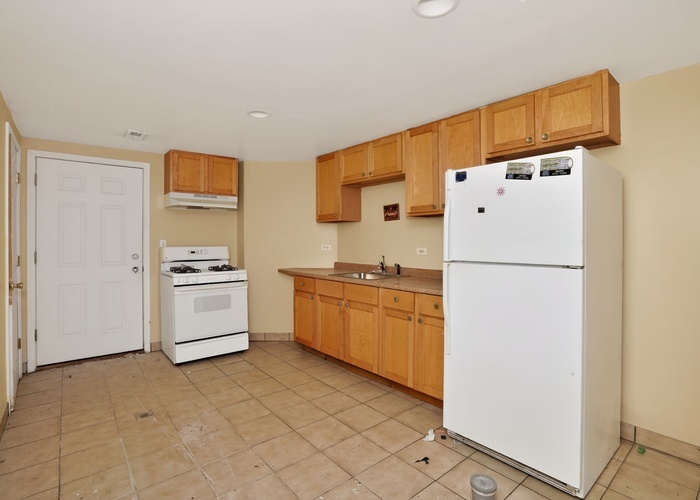 2816 W Washington Boulevard, Chicago, IL 60612