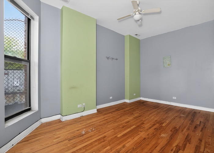 2816 W Washington Boulevard, Chicago, IL 60612