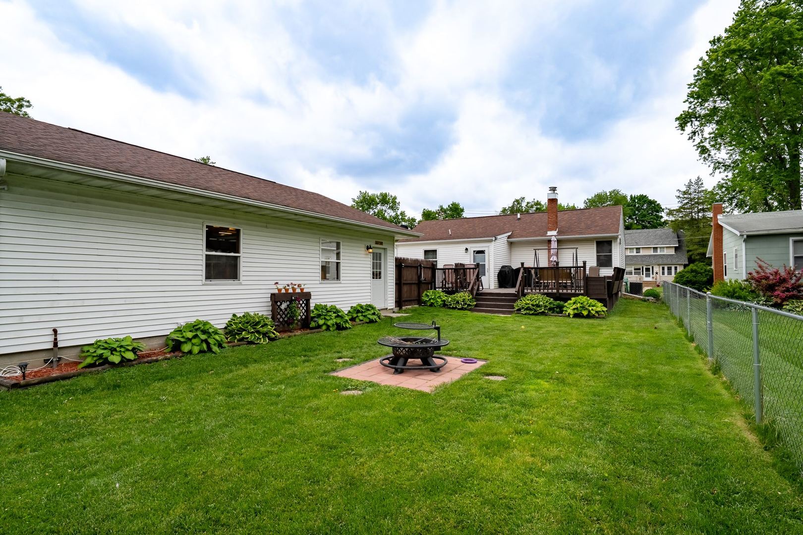 820 S Locust Street, Pontiac, IL 61764