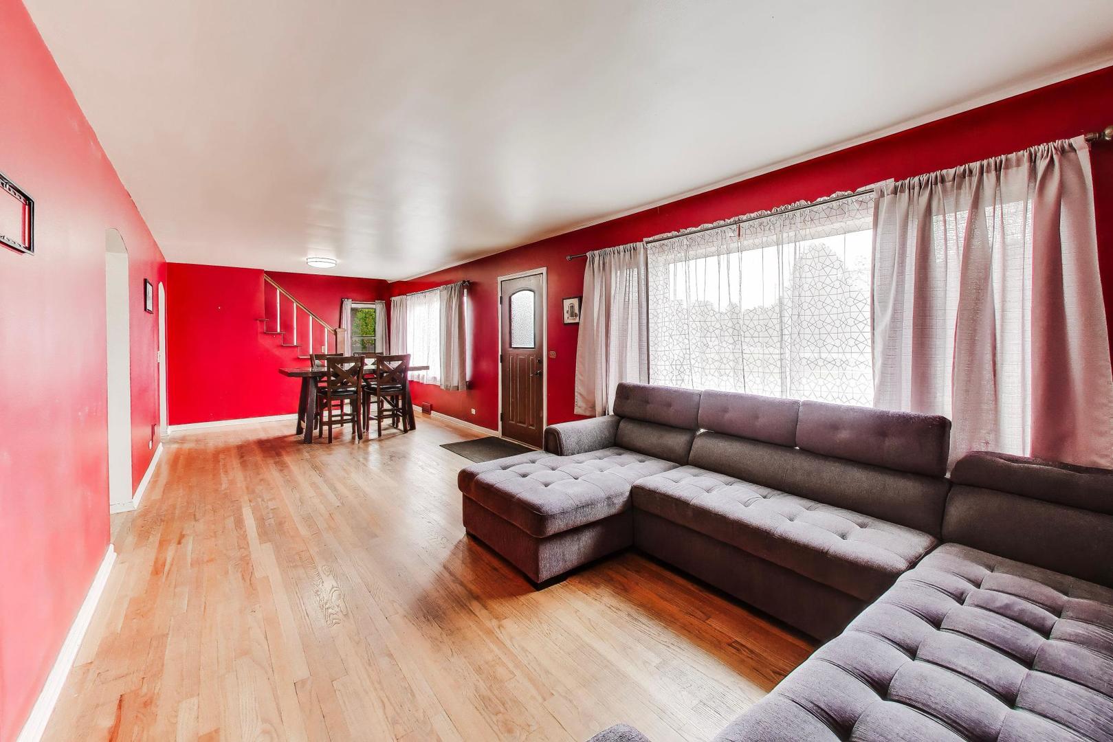 264 E Armitage Avenue, Northlake, IL 60164