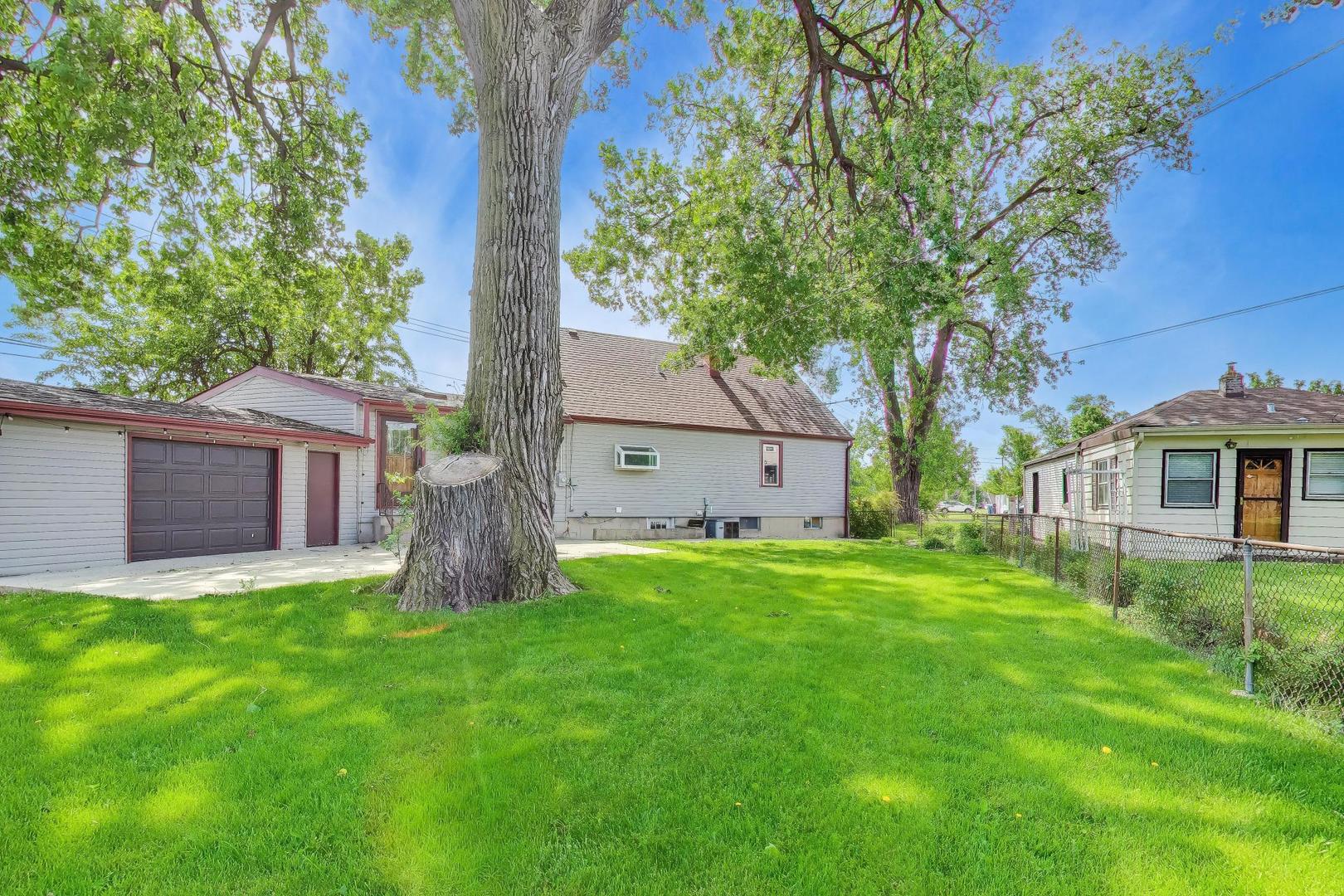 264 E Armitage Avenue, Northlake, IL 60164