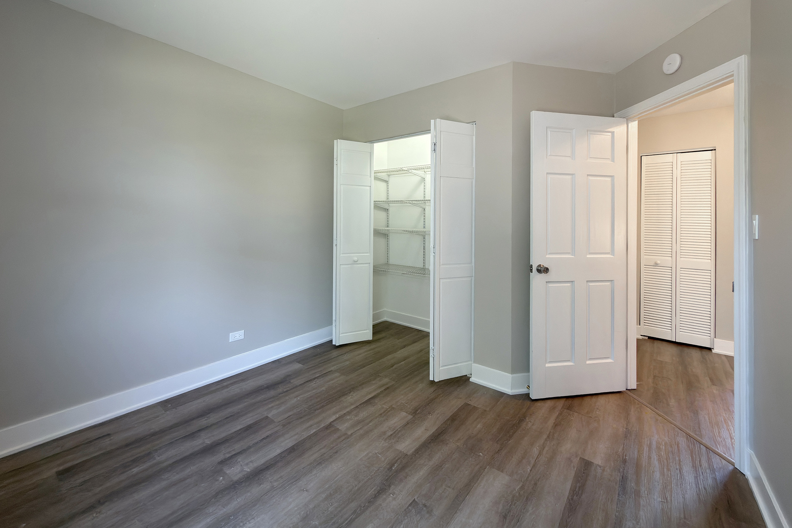 505 Tebay Place, Schaumburg, IL 60194