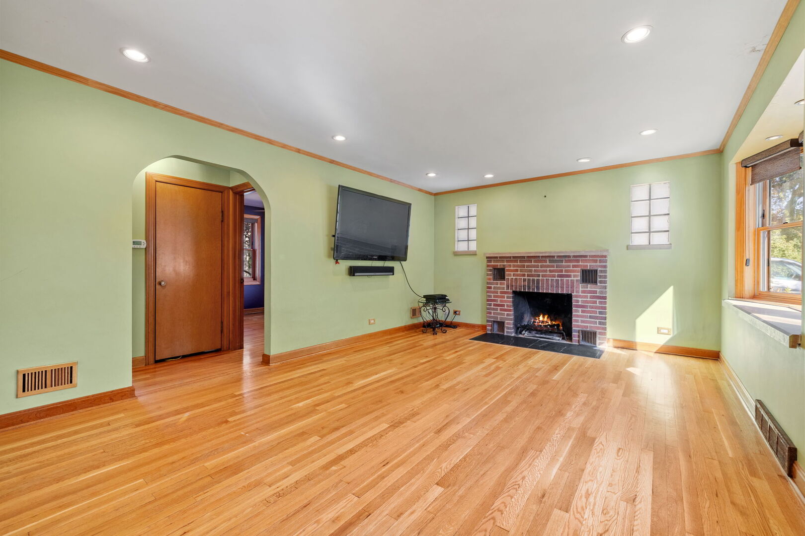 5536 Webster Street, Downers Grove, IL 60516